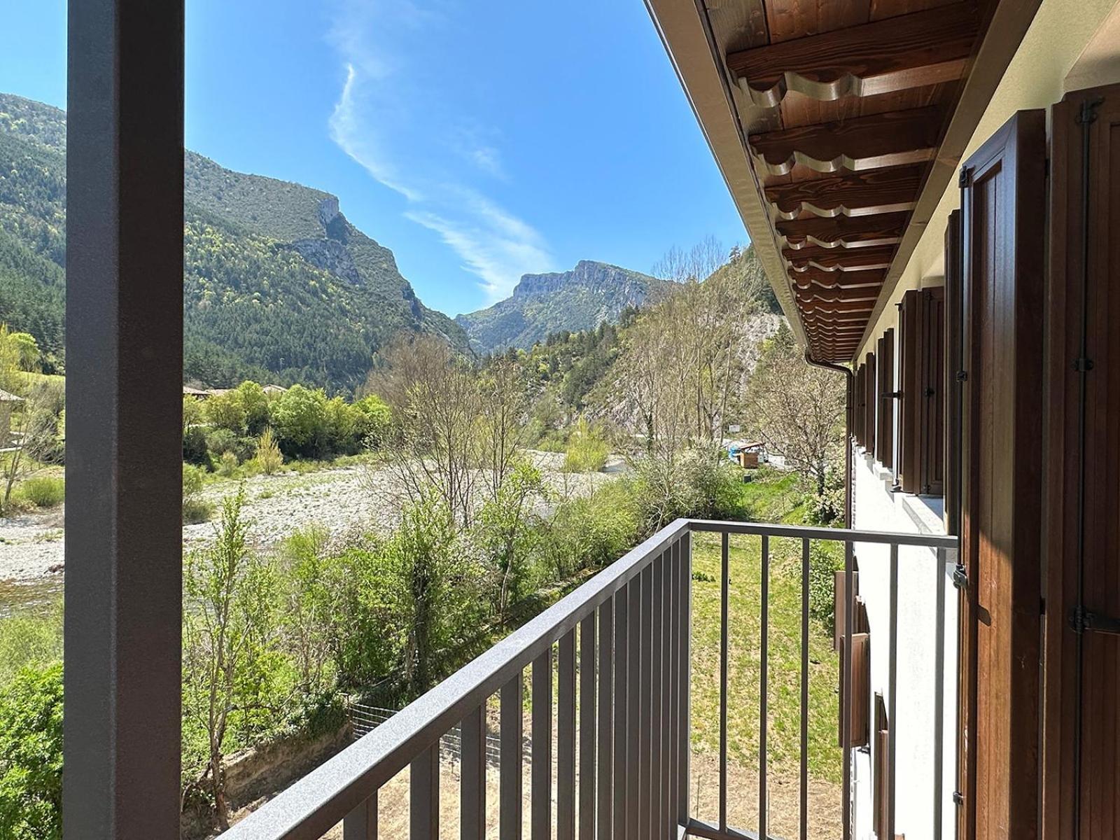 Apartamentos Rurales Ainariak Burgui المظهر الخارجي الصورة